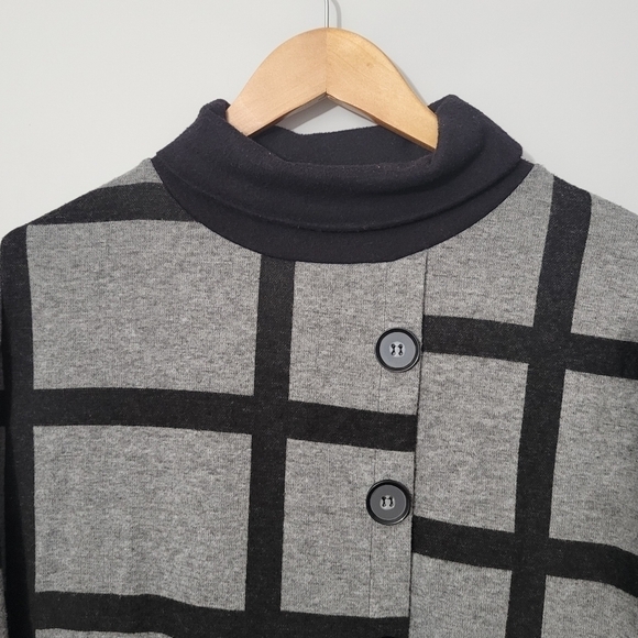 Doma Gray Windowpane Mockneck Poncho Cape - Picture 5 of 10